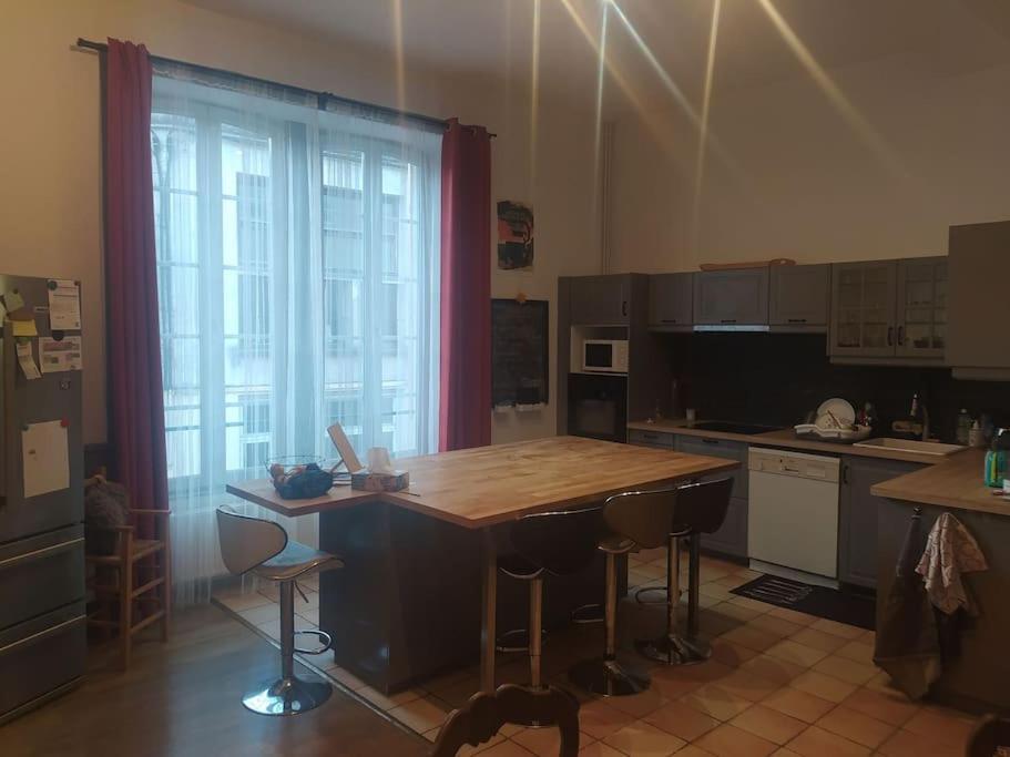Chambre Dans Appartement De Caractere Dole Kültér fotó